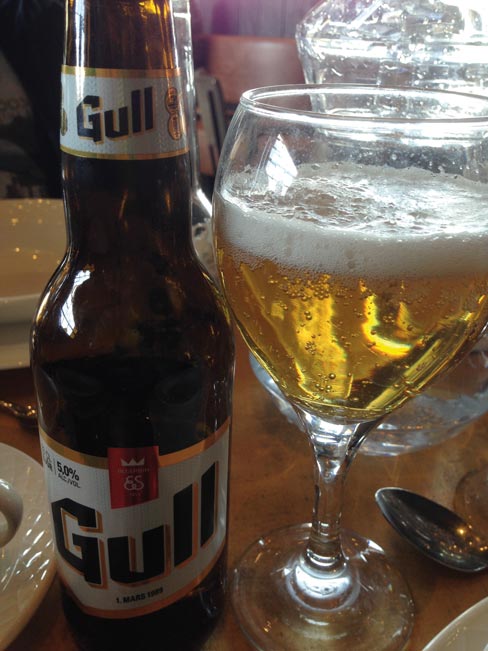 Gull, Islands meist verkauftes Bier
