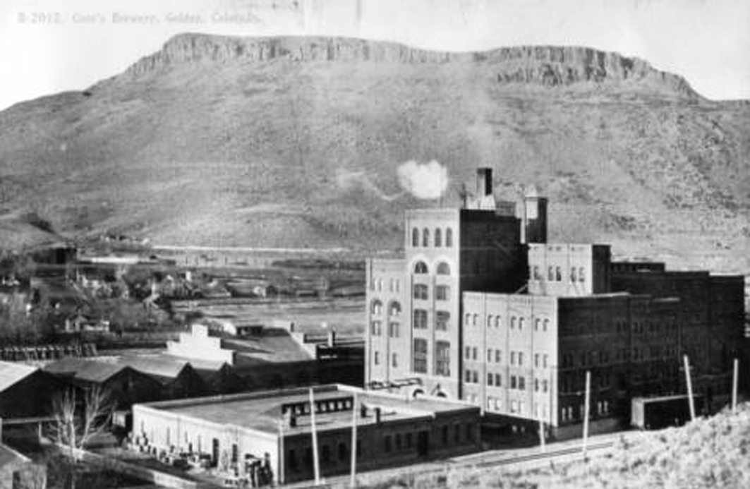 Historische Aufnahme der Coors Brewery (Quelle: Denver Public Library https://www.coloradovirtuallibrary.org/digital-colorado/colorado-histories/boom-years/adolph-coors-businessman/)