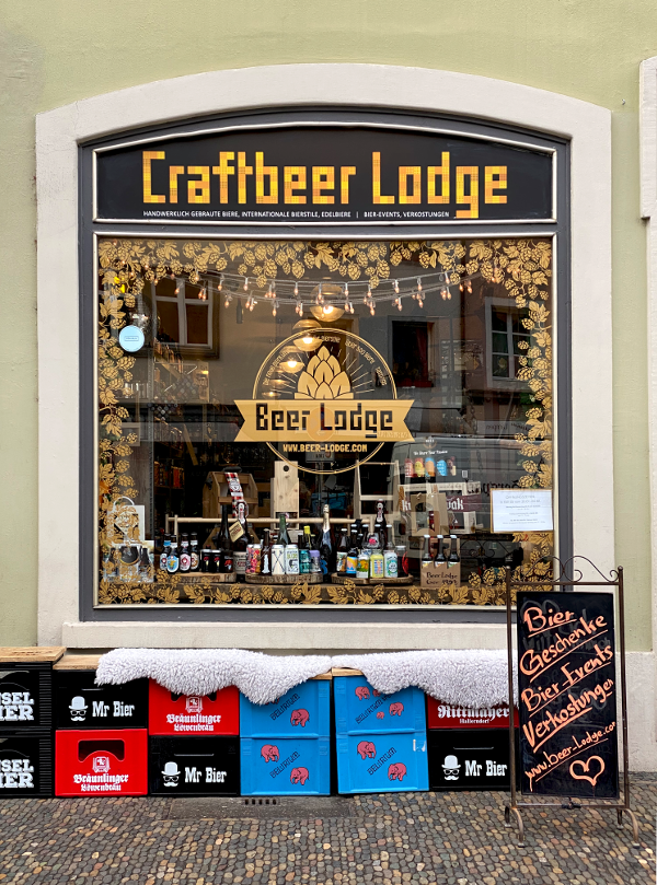 Die Craftbeer Lodge in der Freiburger Innenstadt – der kleine Laden fällt auf